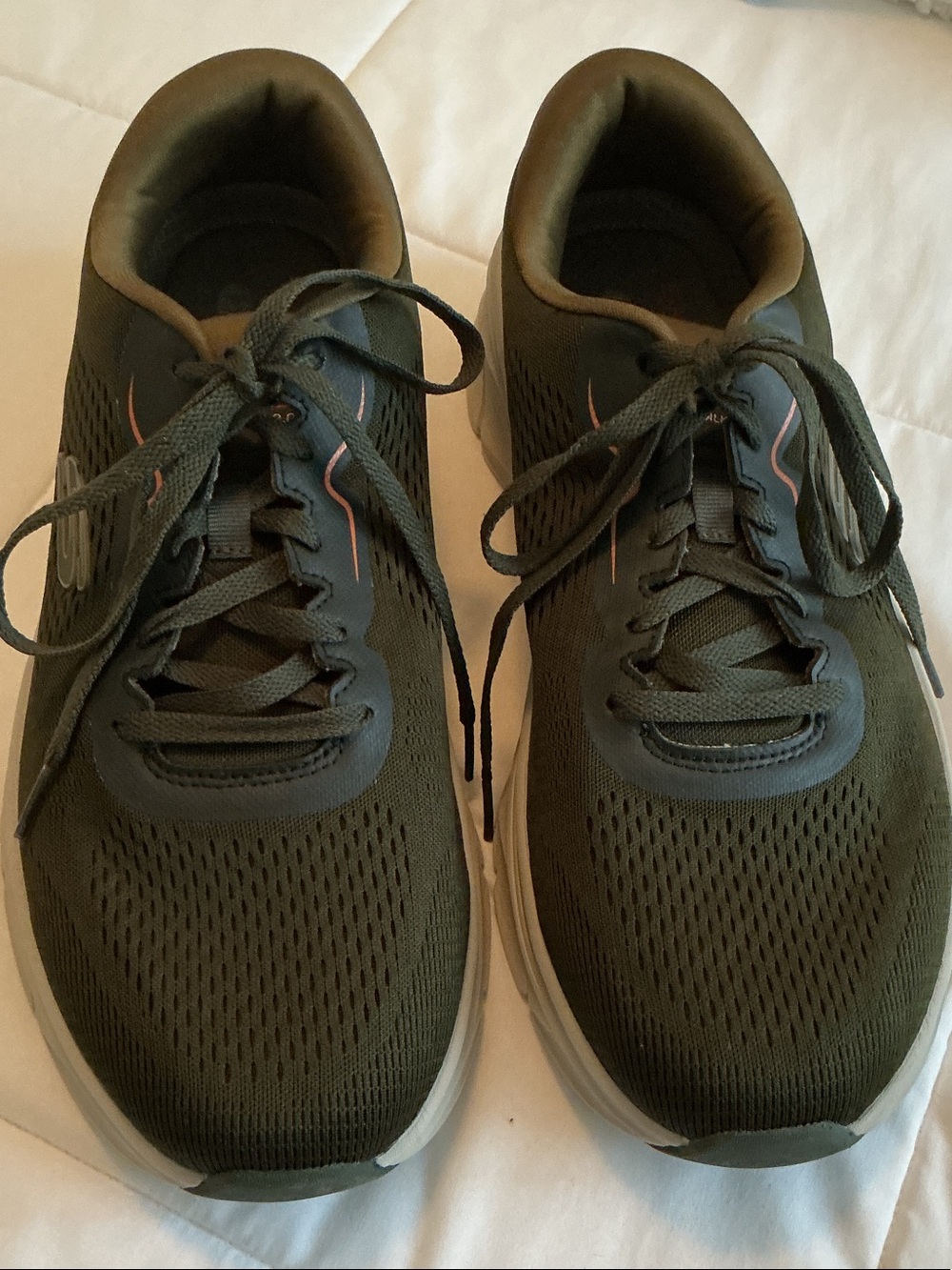 Skechers D'LUX Walker 2.0 Swave - Men’s Olive Green with Orange Accents